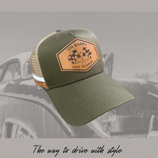Casquette Trucker Kaki – Patch Cuir Embossé - Un Barbu et Une Blonde