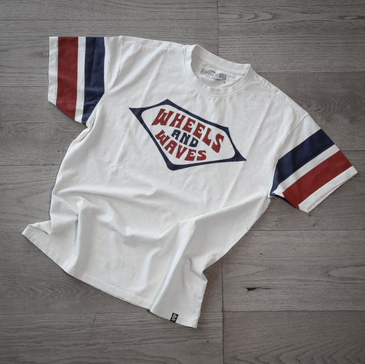 T-Shirt AMERICA – Wheels & Waves