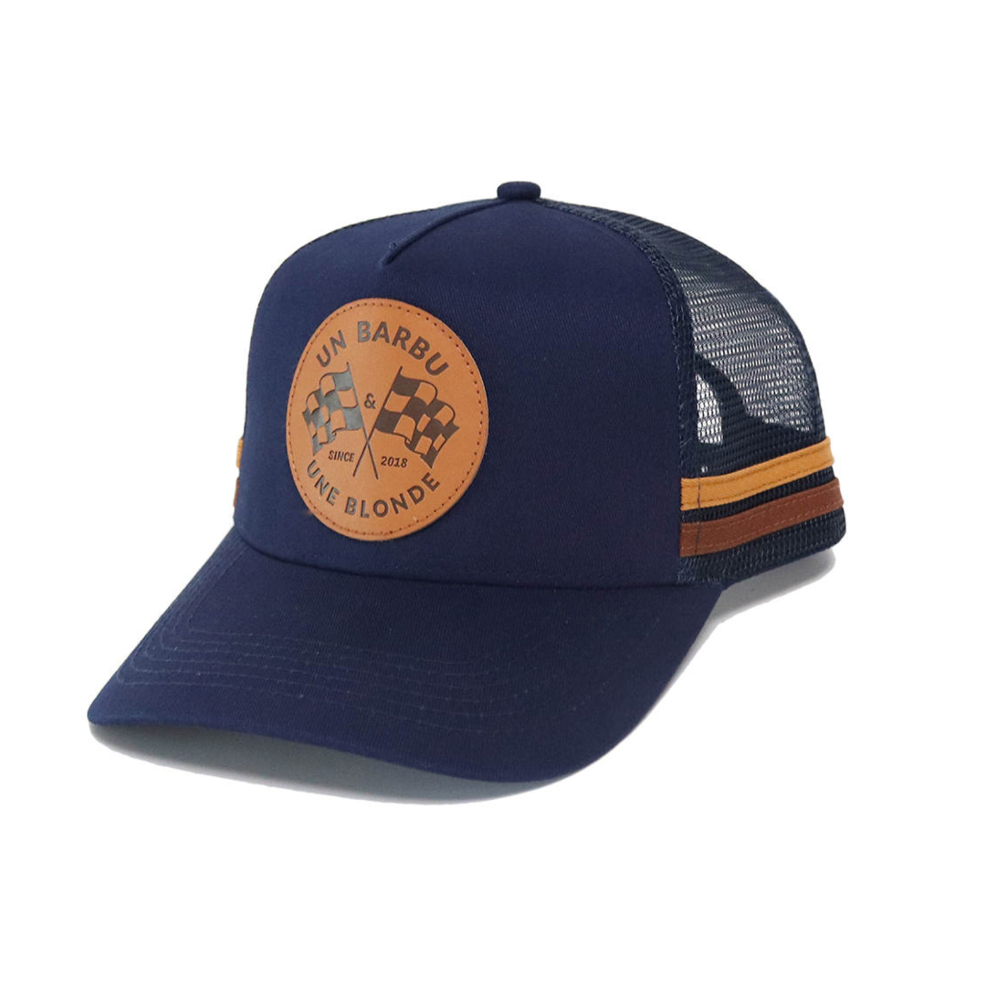 Casquette Un Barbu et Une Blonde - marine - logo cuir