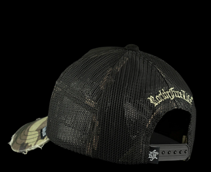 Casquette Rock’nFreeLife DELTA FORCE N°257 | Un Barbu et Une Blonde