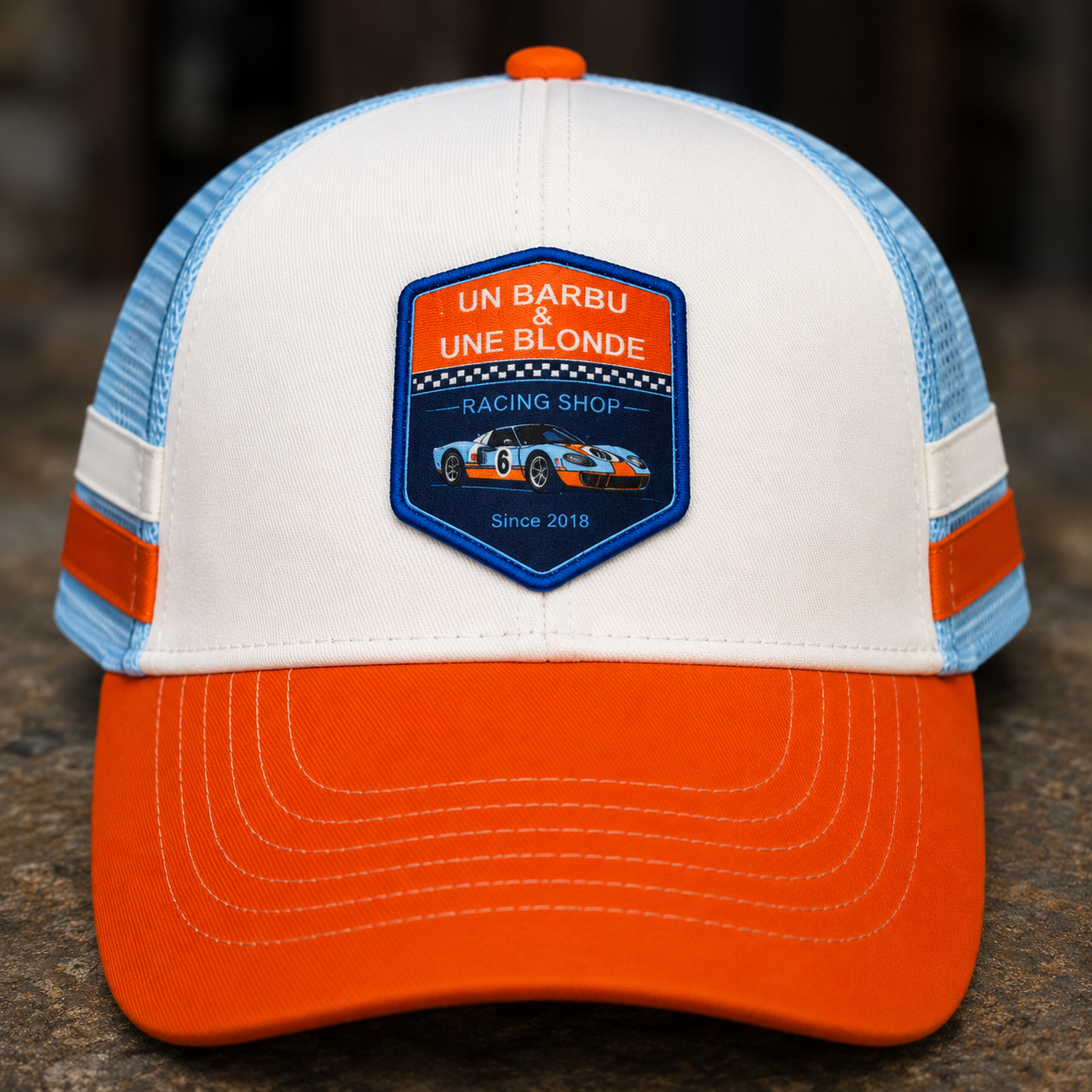 Casquette Trucker Un Barbu et Une Blonde – Racing Shop - bleu et orange