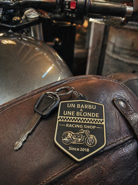 Porte-clé Un Barbu et Une Blonde  – Style Vintage moto