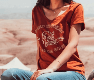 T-shirt Wildust GODDESS Vêtements
