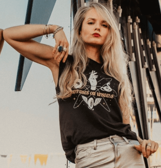 WILDUST SISTERS T-shirt Wildust Sisters WITCHES